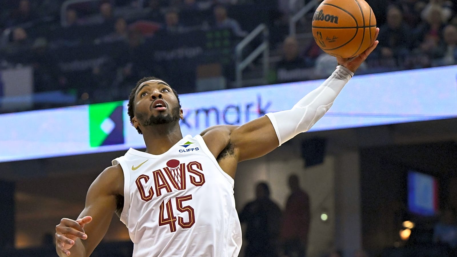 NBA Notes: Cavs, Donovan Mitchell, Pelicans, Trey Murphy III, Thunder