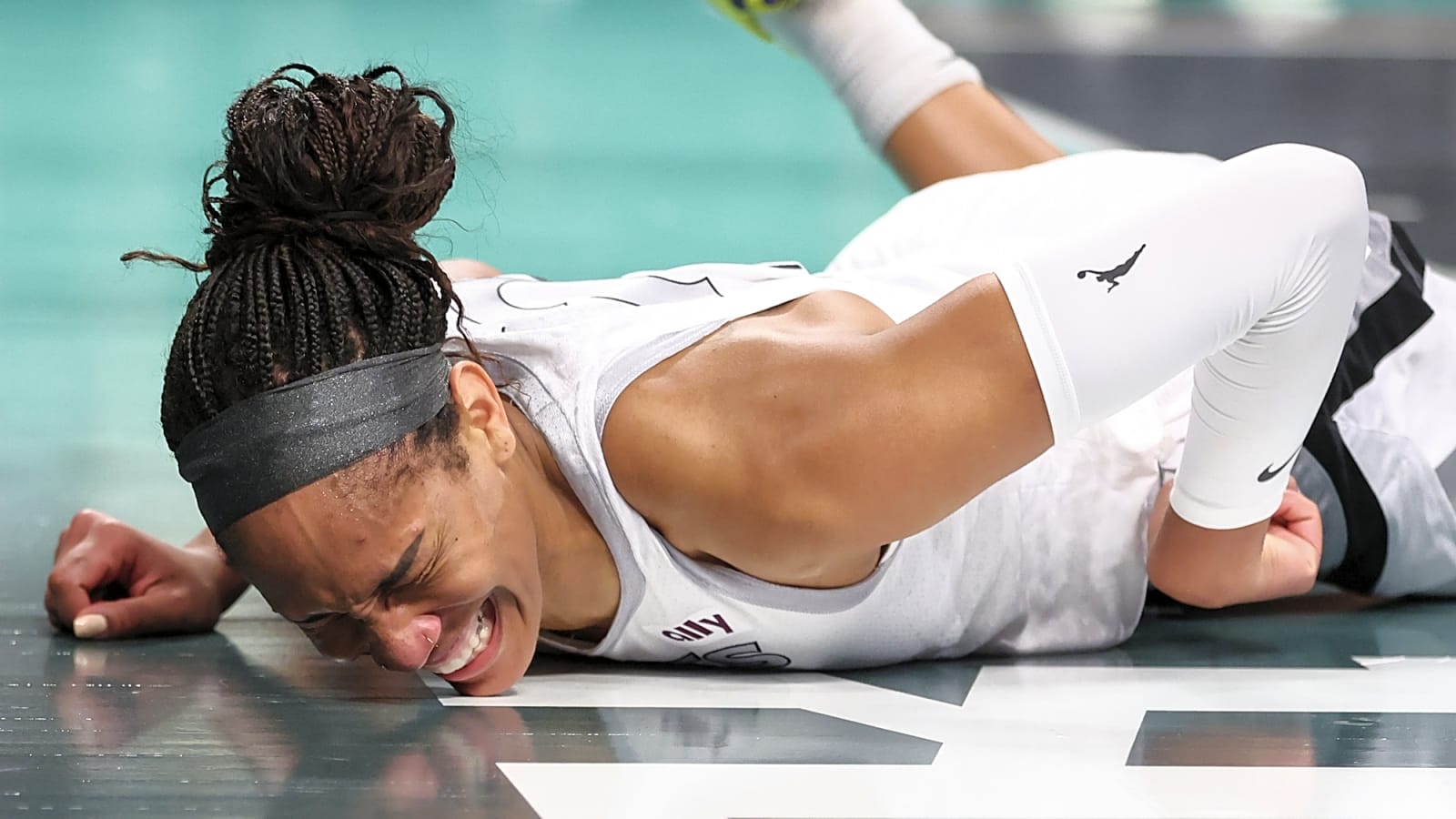 Wilson classified as questionable against the Mystics