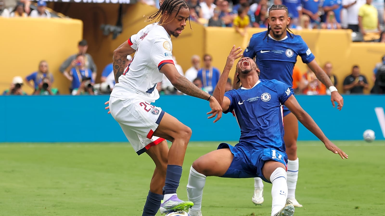 Brighton manager makes telling Carlos Baleba transfer admission