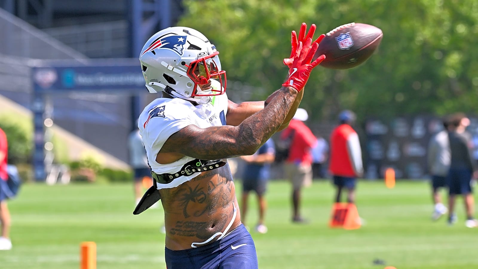 Wide receiver Kendrick Bourne to visit Commanders, 49ers