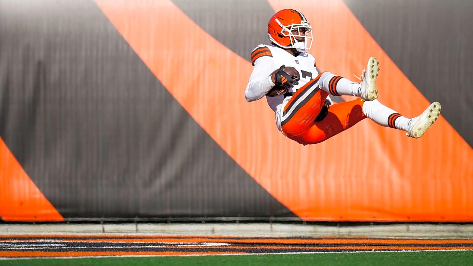 Giants Signing DB Sam Webb Among Four Roster Moves