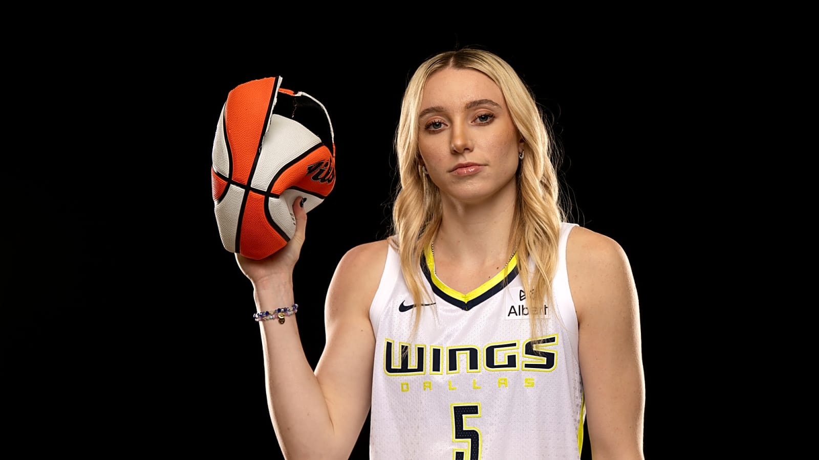 Caitlin Clark and Paige Bueckers’ 1st WNBA Clash Pushes Courtside Seats Past $3000