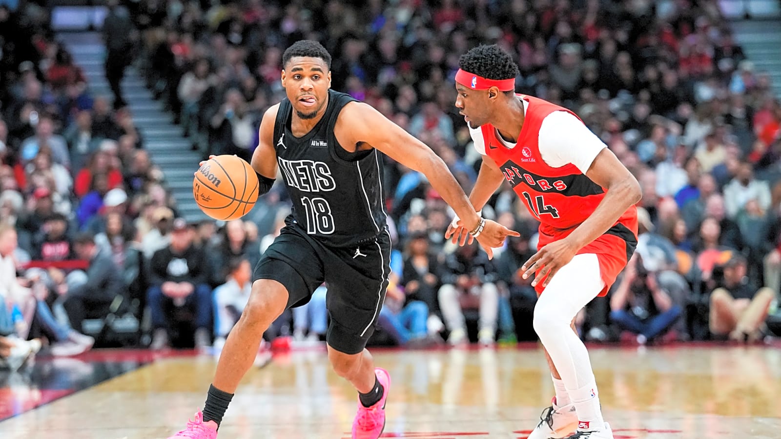 Raptors Sign Malachi Smith To Camp Deal