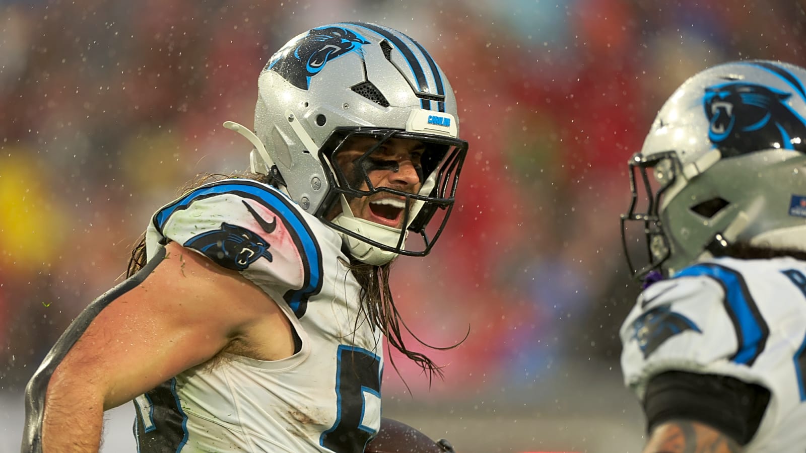 Bucs Sign Veteran Inside Linebacker From Division Rival