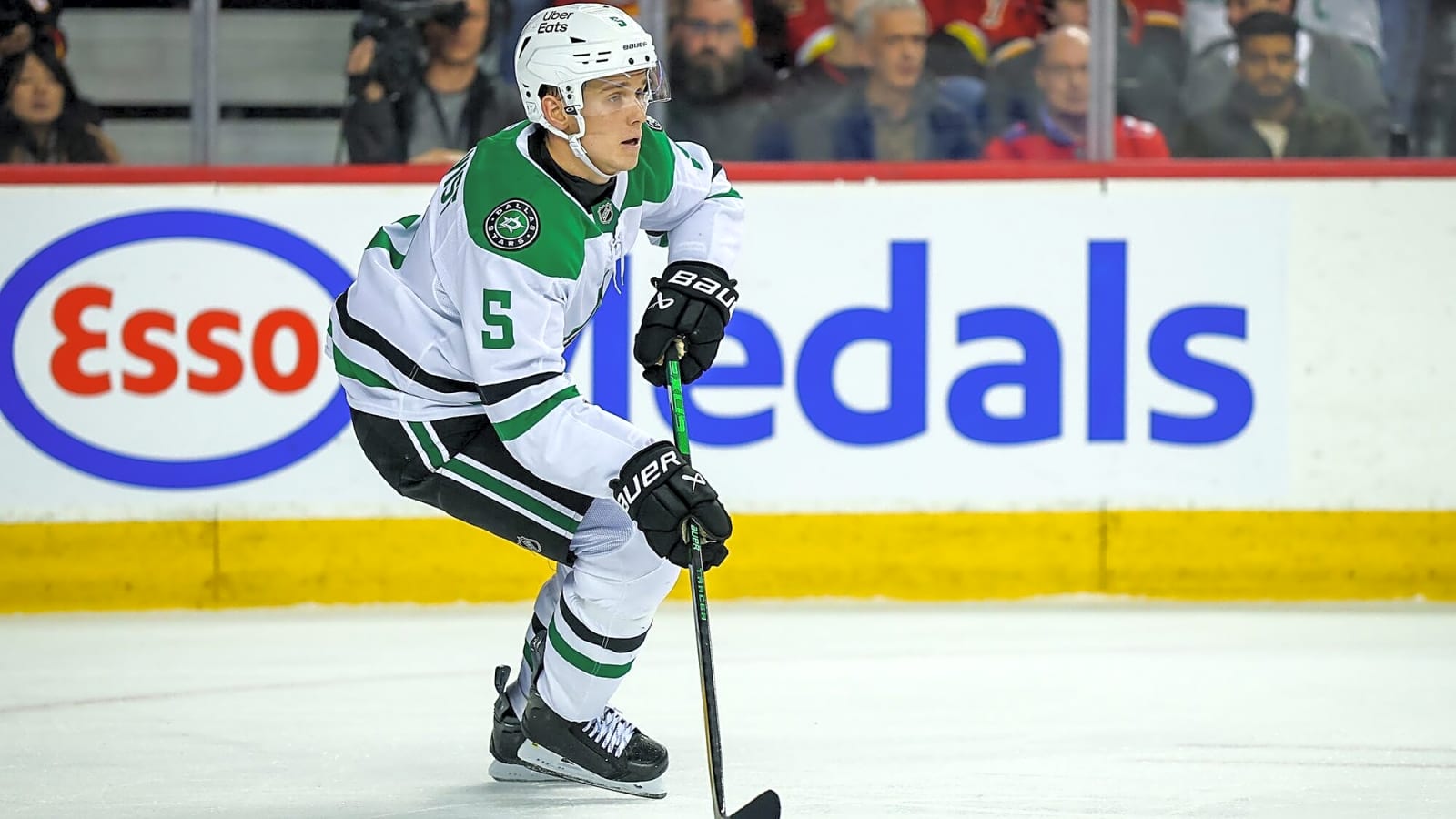 Stars’ Nils Lundkvist to miss Game 5 after taking skate to face