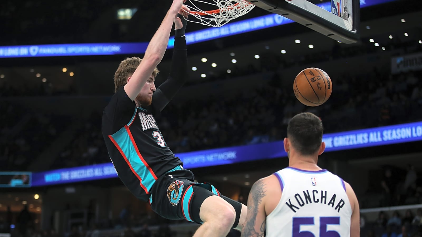 Lakers adding center Lawson Lovering, waive AK Okereke