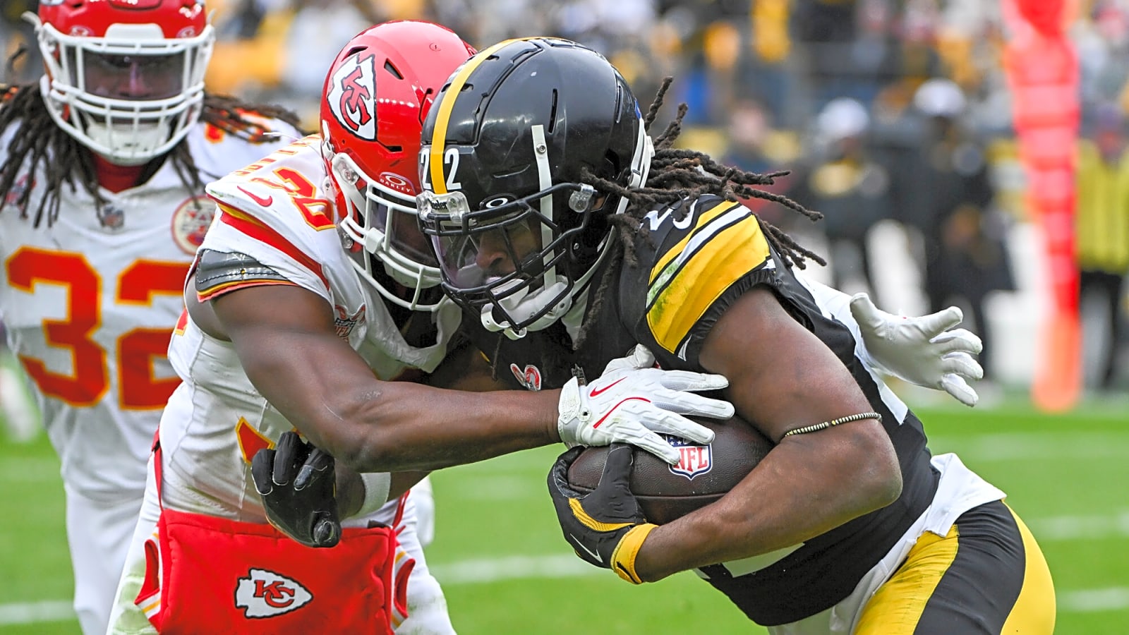 Najee Harris injured in July 4th fireworks accident