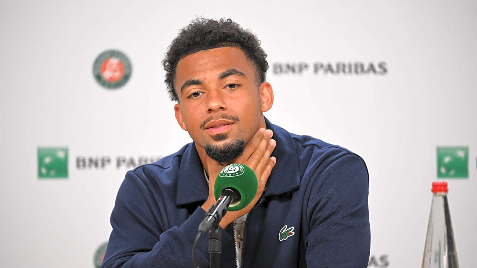 Arthur Fils&#39; Wimbledon race against time: Back injury forces Halle Open withdrawal