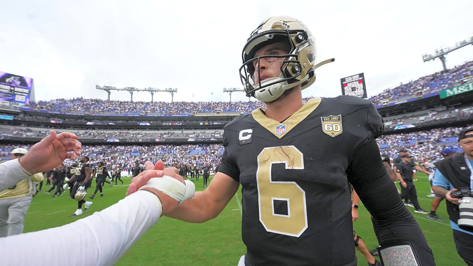 NFC Notes: Tyler Shough, Darren Waller, Buccaneers, Panthers, Saints