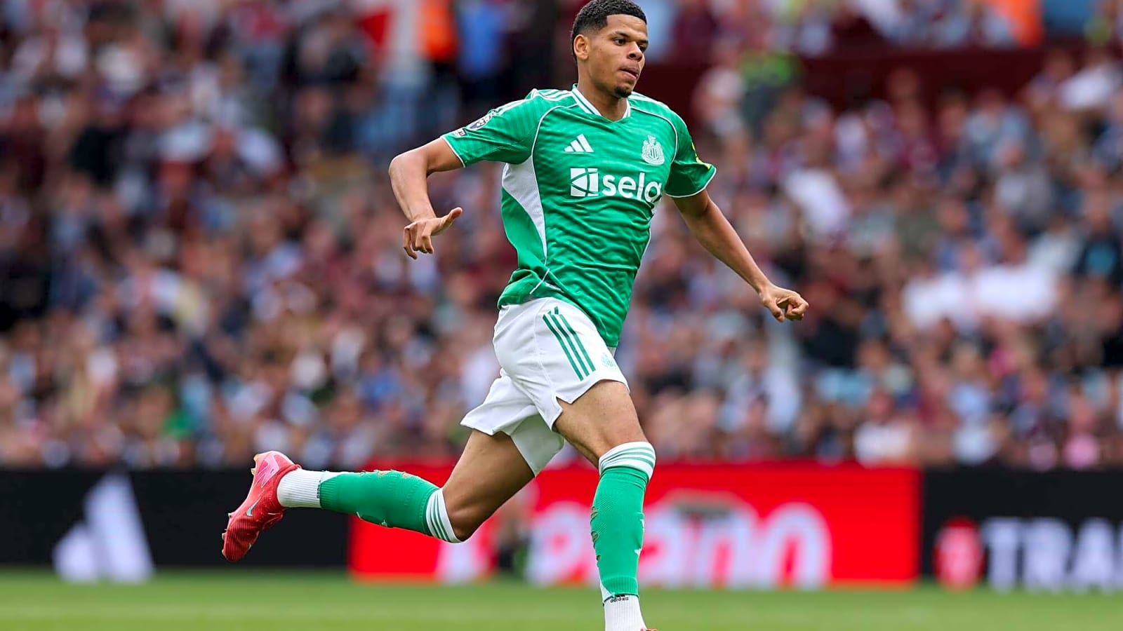 Newcastle United fear striker could leave for Bundesliga