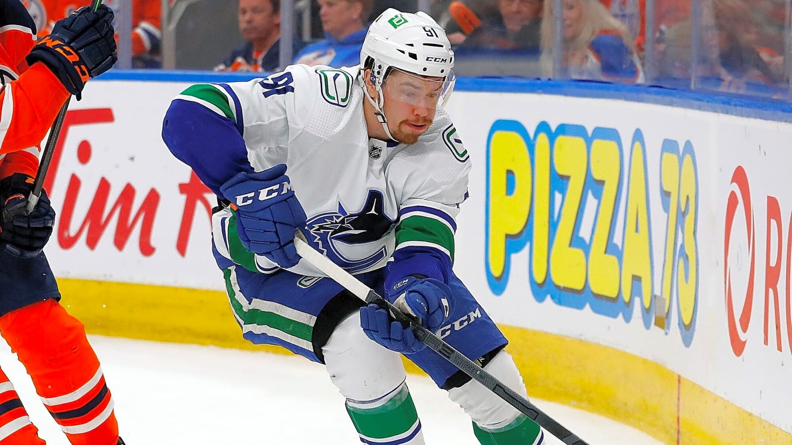 Devils sign Juho Lammikko to one-year contract