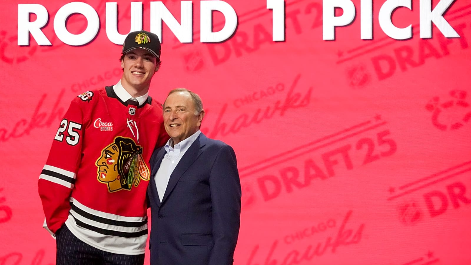 Blackhawks select Mason West No. 29 overall in 2025 NHL Draft