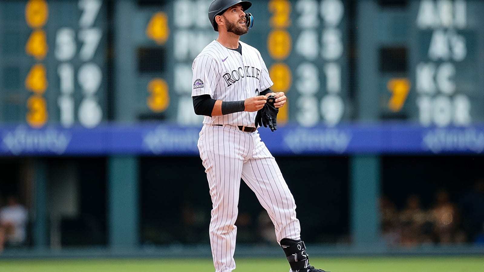 Braves Player Gets Released After MLB Retirement News