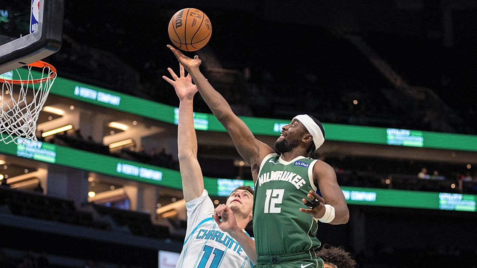 Bucks, Lakers, Grizzlies Reportedly Exploring Trades