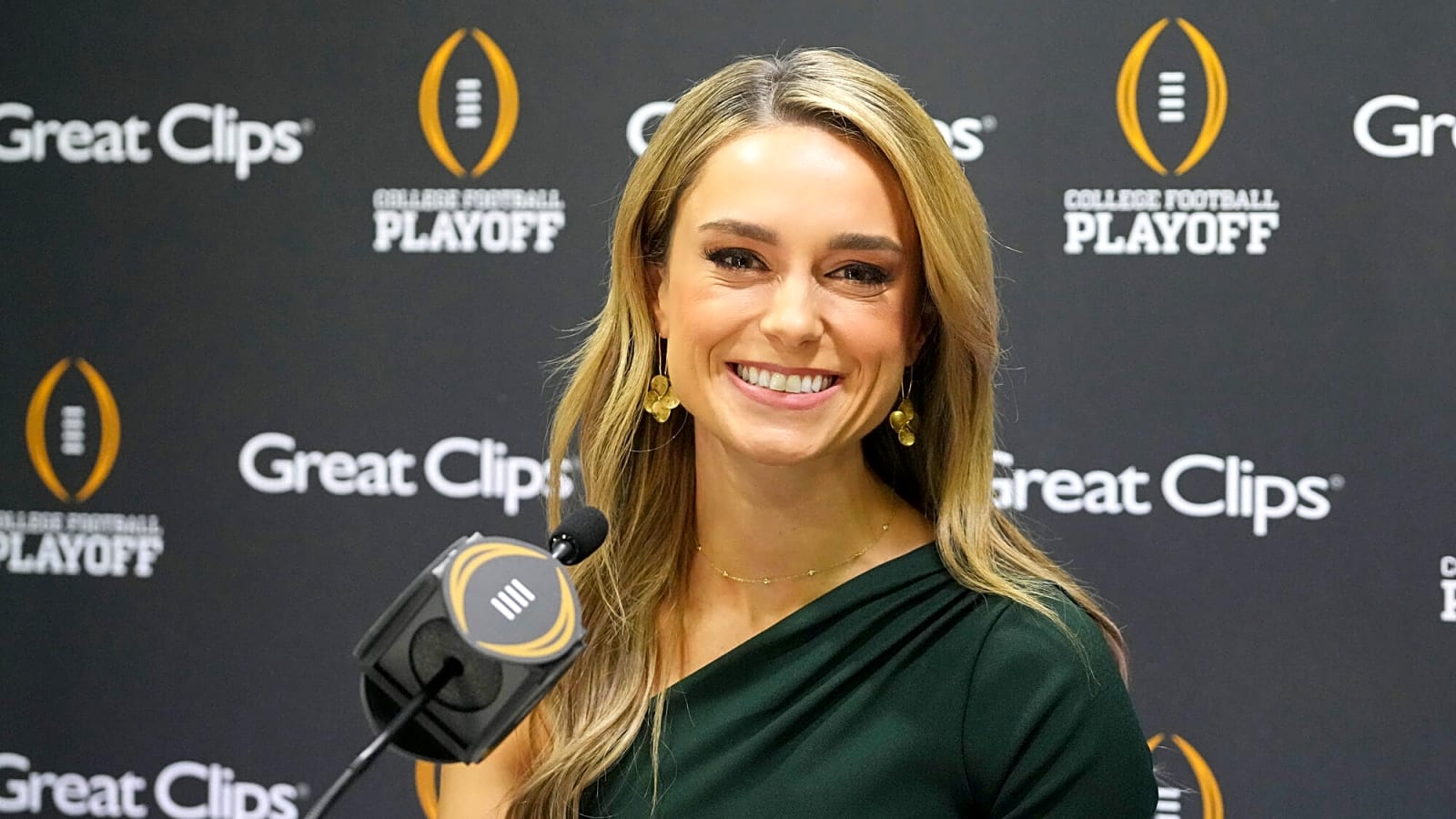 'Don’t Call Me': ESPN Reporter Molly McGrath Has Strict Duty Guidelines