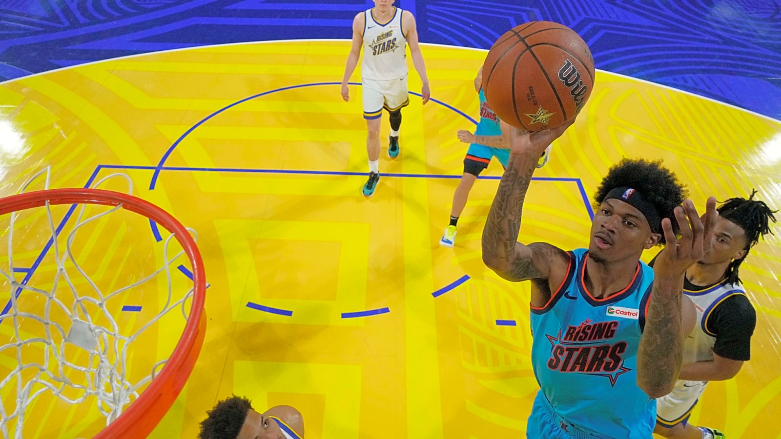 Knicks to sign Dink Pate