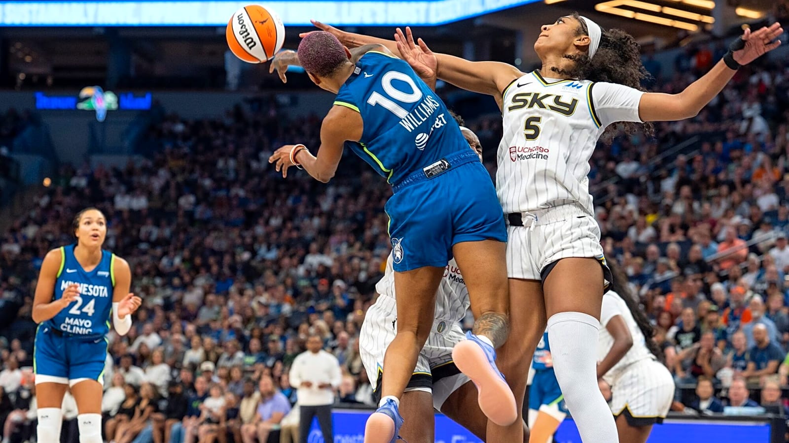 'Hand Around My Waist Is Crazy': Angel Reese Drops Cryptic Message On Referee’s No Call During Loss Against Lynx