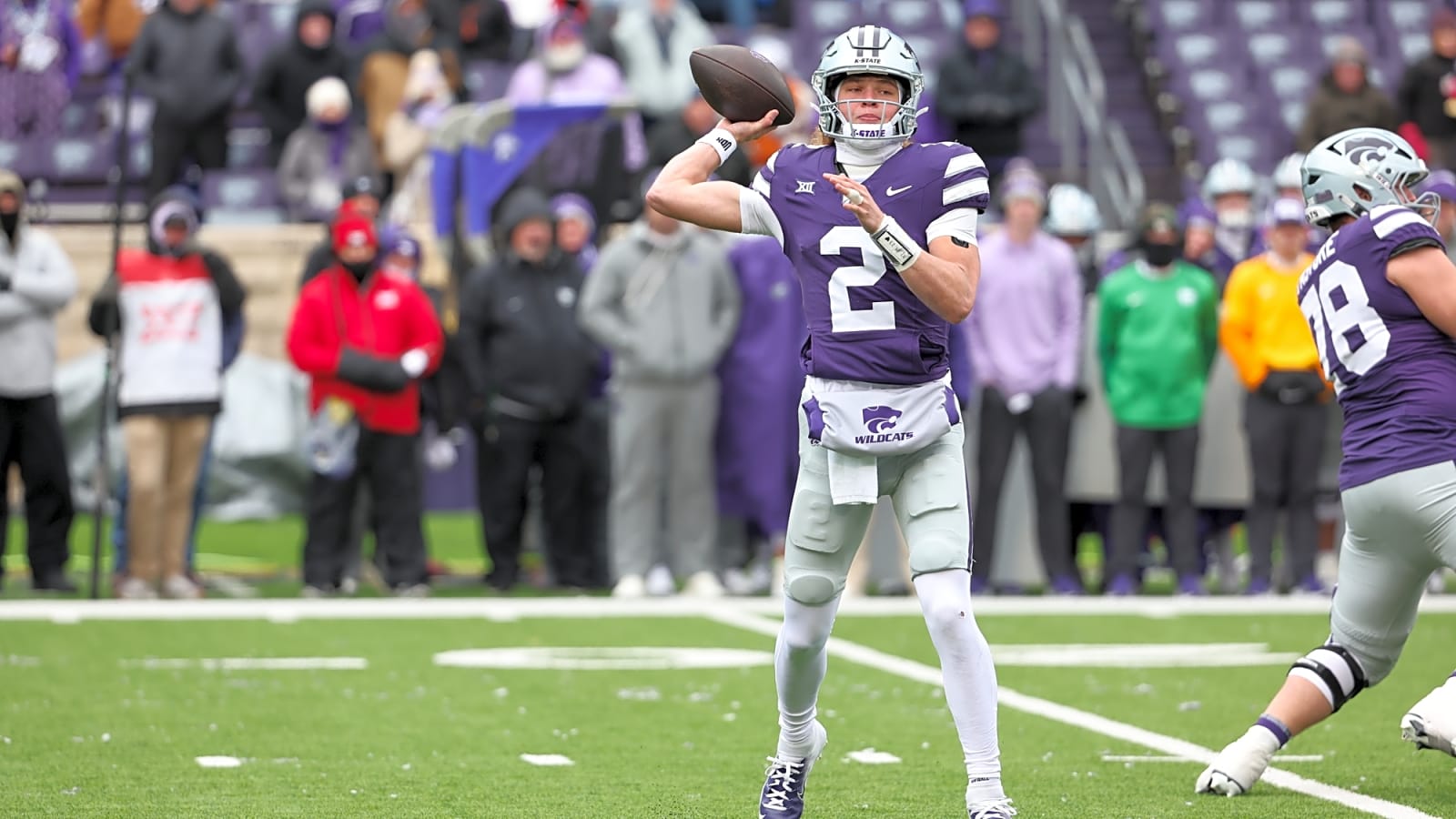 Big 12 Starting Quarterback Announces Return to Kansas State