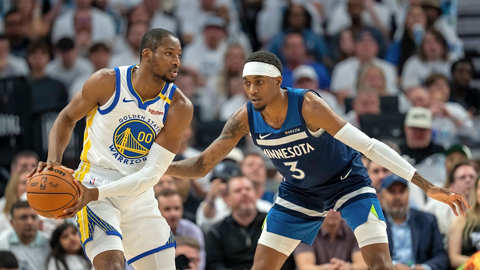 Bulls Should Swap Jonathan Kuminga for Coby White