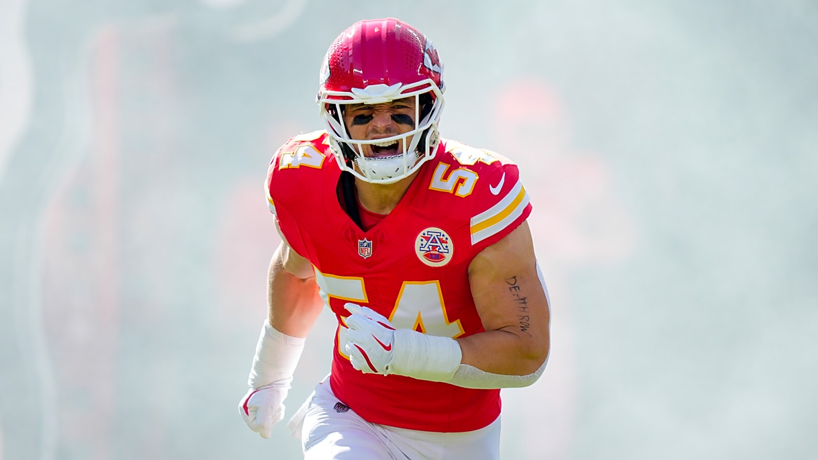 Commanders To Add LB Leo Chenal