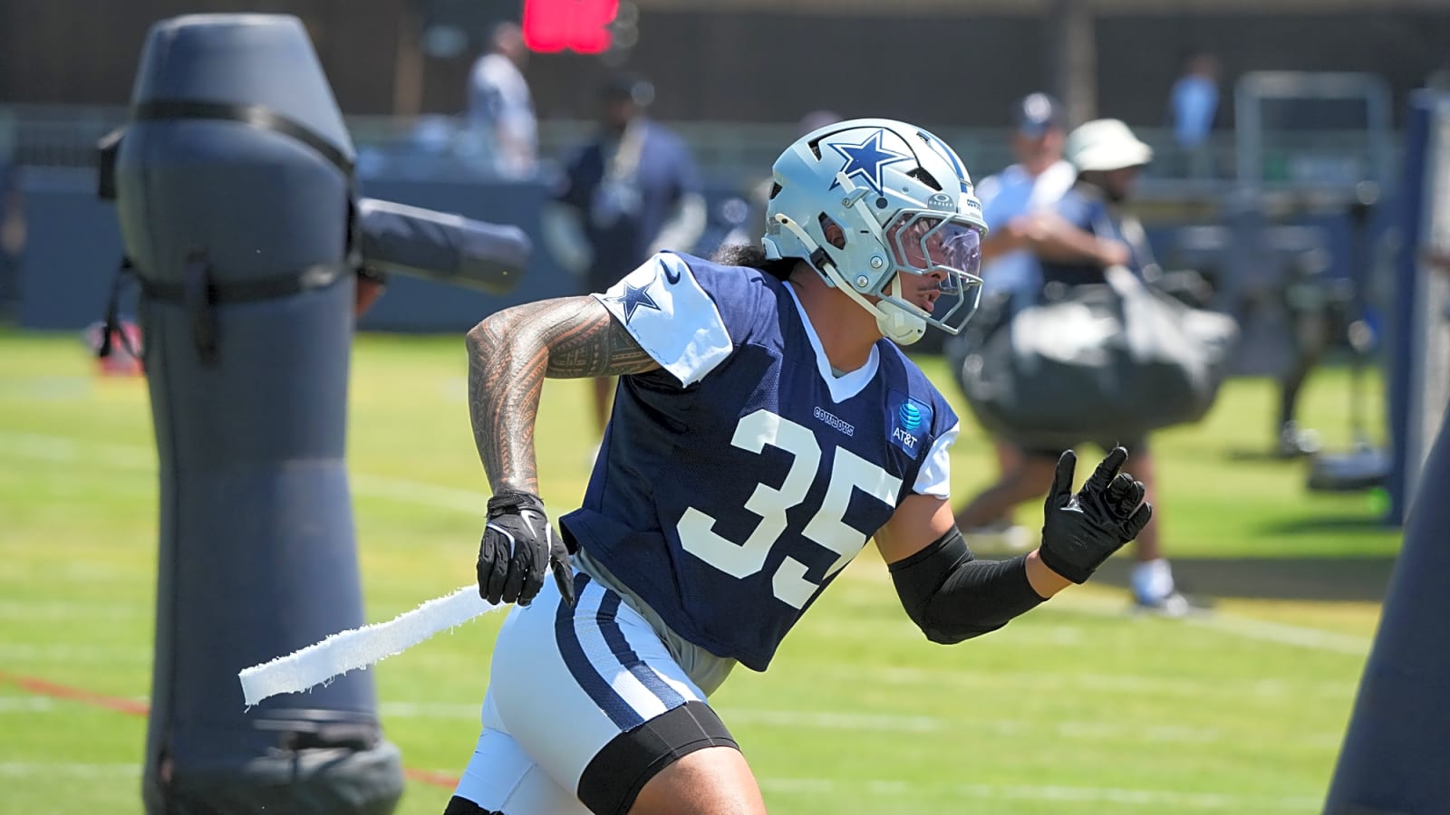 Marist Liufau Embraces Cowboys Move To Outside Linebacker