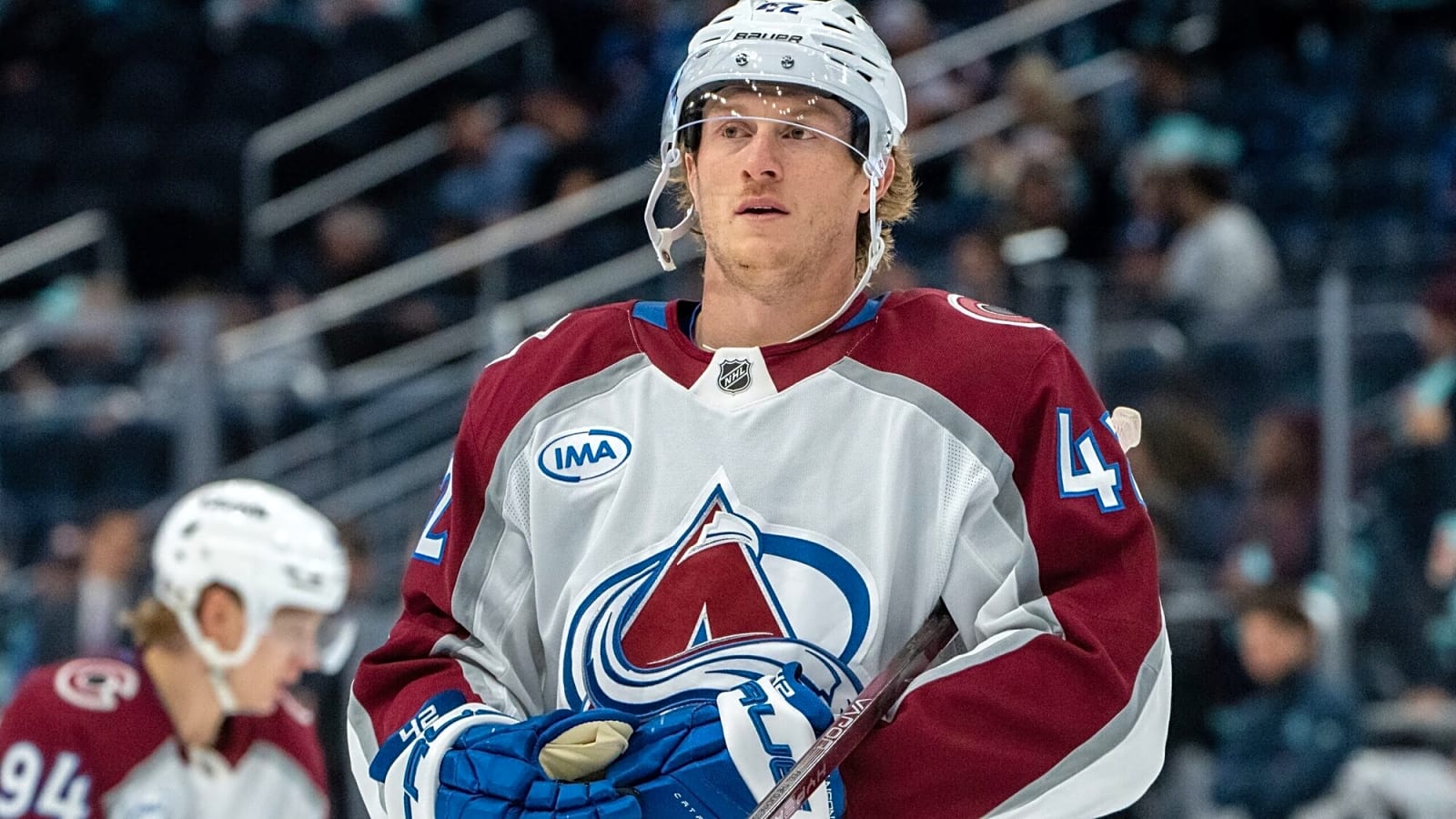 Avalanche sign Josh Manson to two-year contract extension