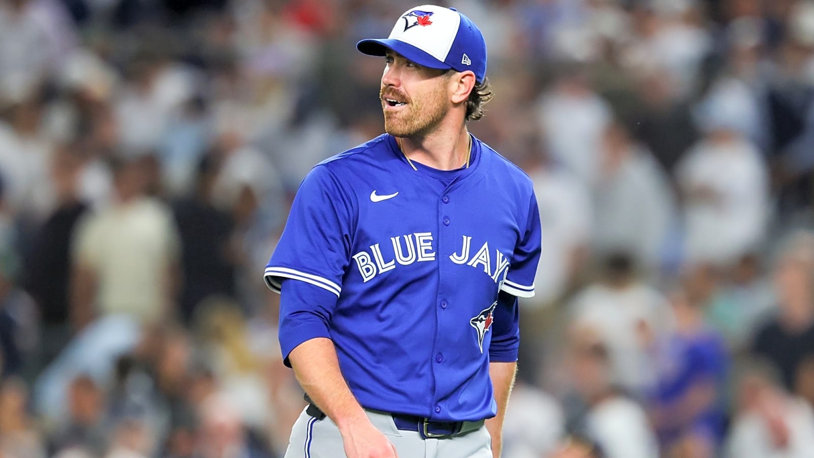 Early night for Blue Jays starter Shane Bieber in Game Three of the ALDS