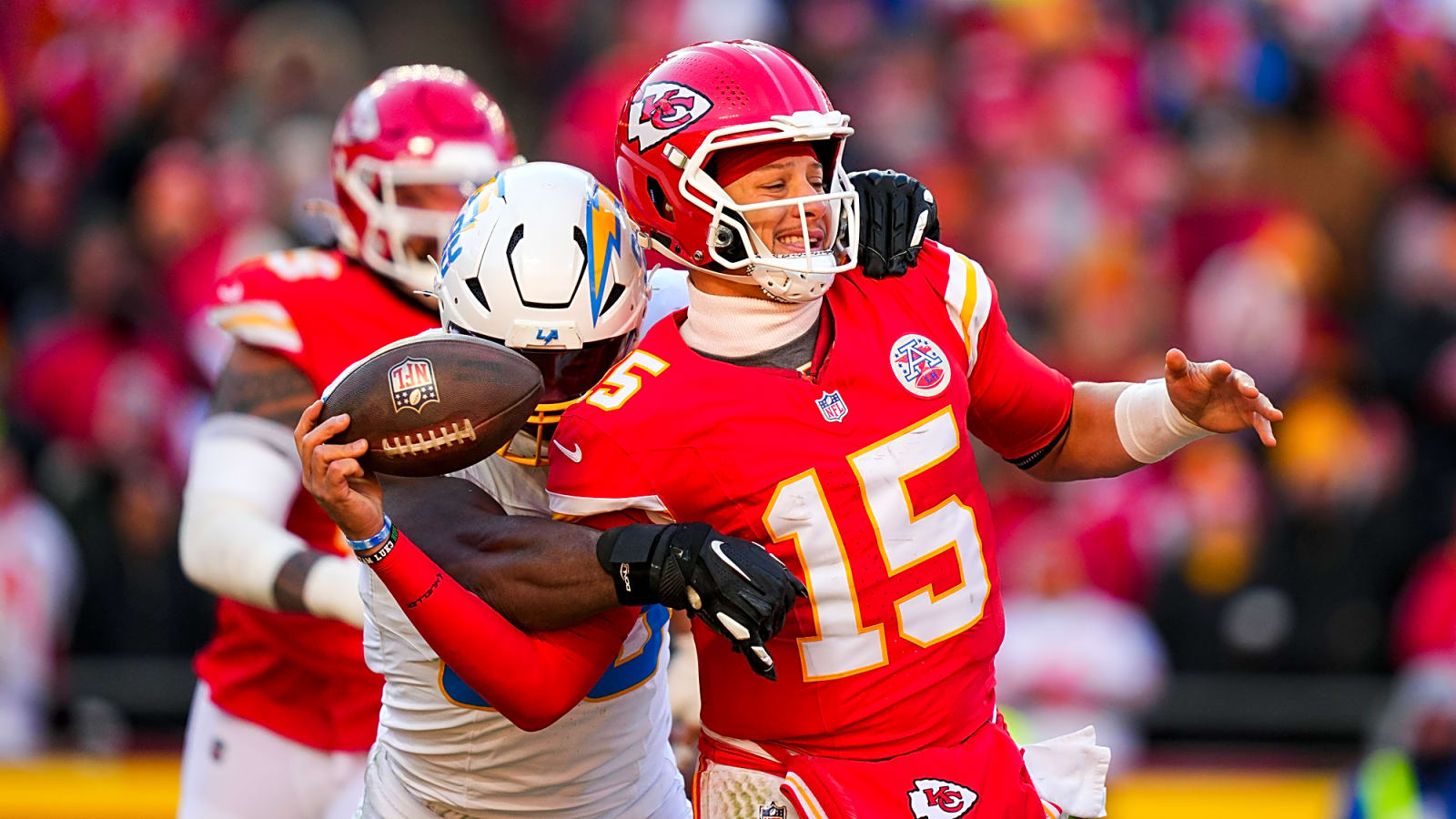 Chiefs QB Hunt: Kansas City Aggressively Pursuing Mahomes Insurance