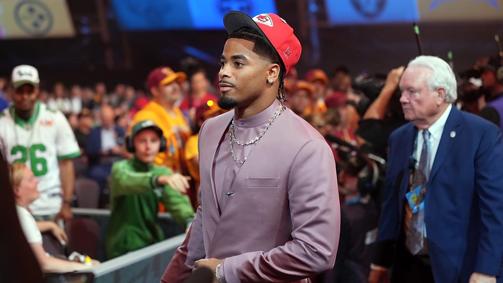 Chiefs shake up NFL draft via trade with Browns