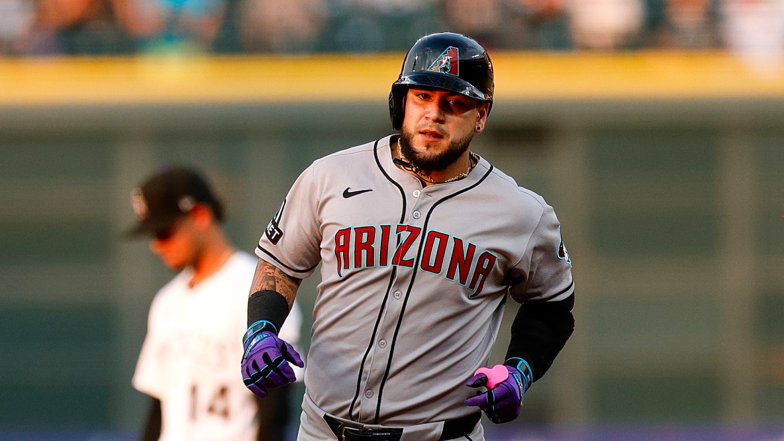 Diamondbacks outright catcher Jose Herrera