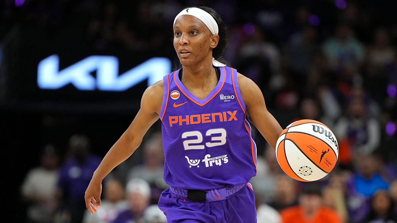 Mercury bring back Kiana Williams on developmental contract