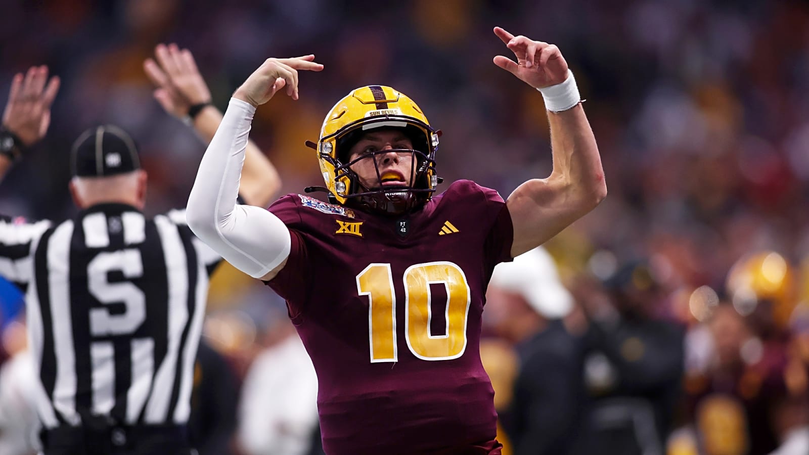 Ranking the Top College Football Quarterbacks in the West: The best players who are expected to play at the position for the region's programs in 2025