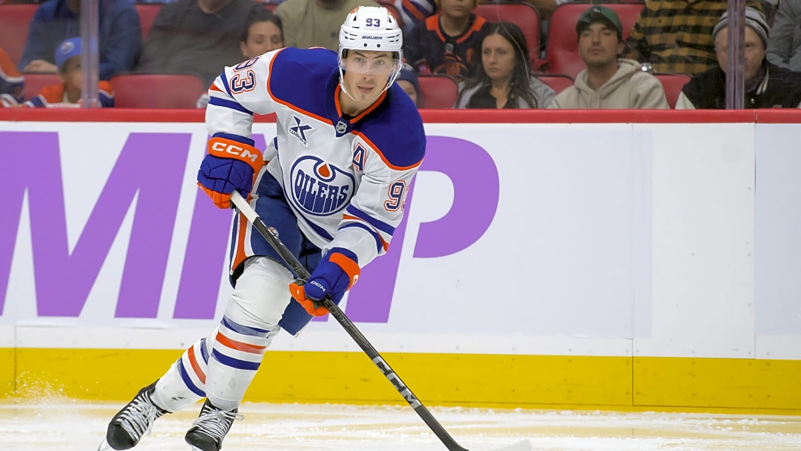 Should the Oilers Ryan Nugent-Hopkins play at centre or on the wing?