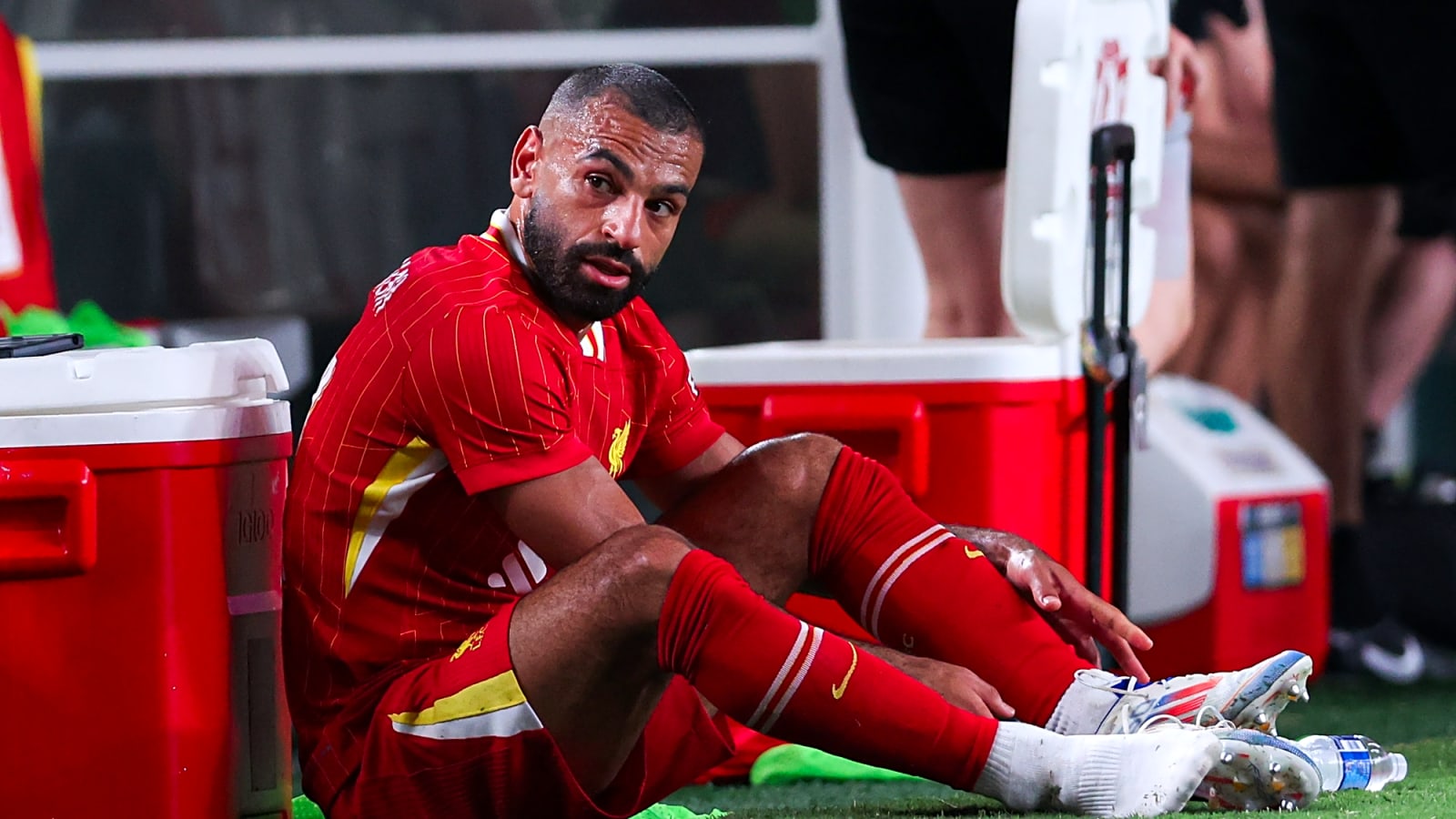 'It’s not nice' – Alan Shearer hated seeing one Liverpool player ‘suffer’ in Etihad mauling