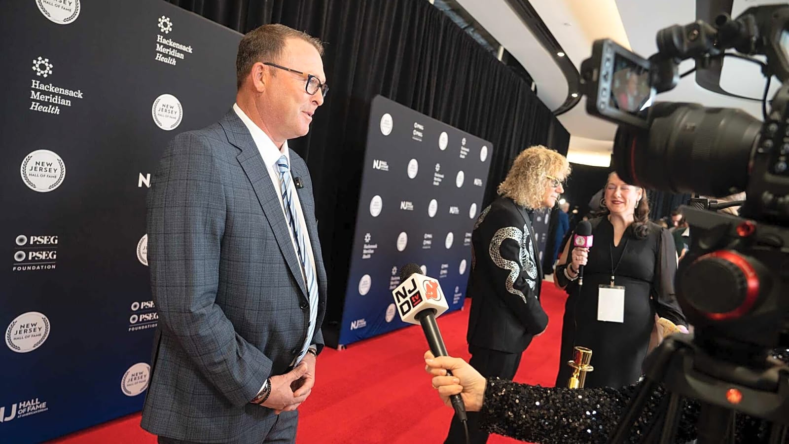 Martin Brodeur Steps Down from the Sherbrooke Phoenix