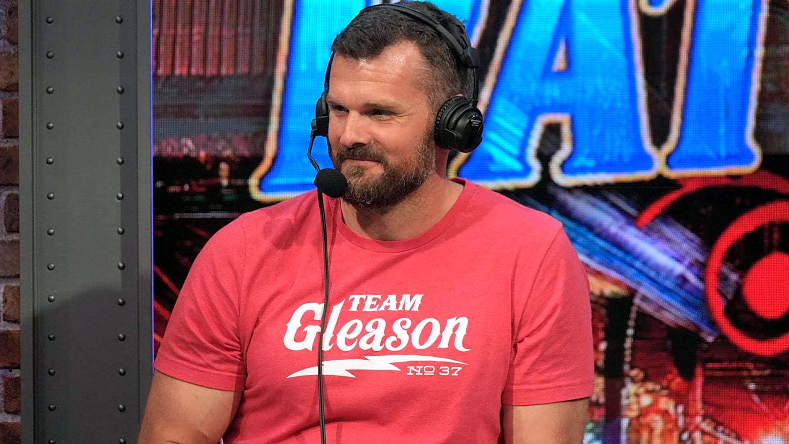 49ers Re-Sign P Thomas Morstead