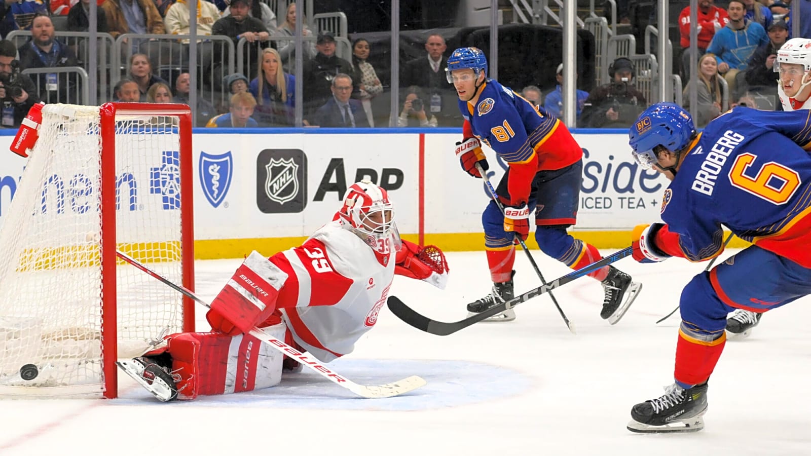 Oilers trade tree: Broberg and Holloway offer sheet fallout