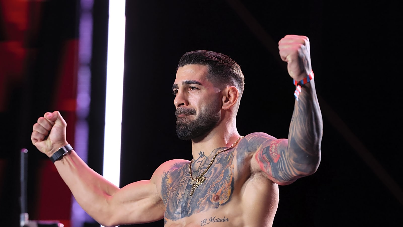 Arman Tsarukyan: Topuria focused on media over training camp