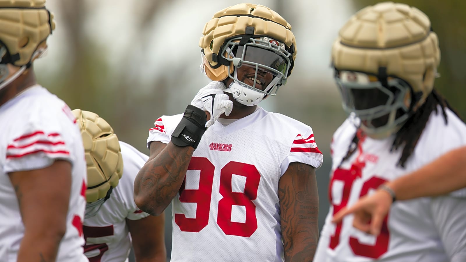 NFC Notes: Mykel Williams, 49ers, Rams Camp Buzz, Seahawks