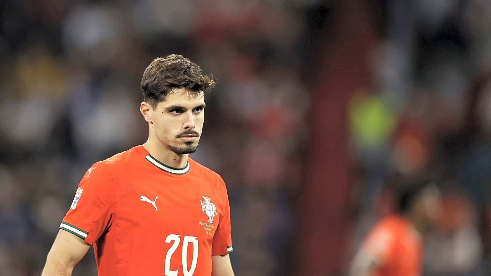 'In the end we spoke' – Pedro Neto explains why he blew a kiss and the confrontations