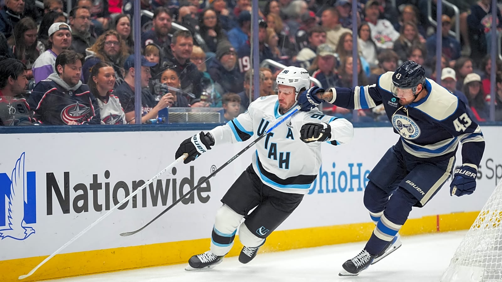 Mammoth’s Mikhail Sergachev Leaves With Upper-Body Injury