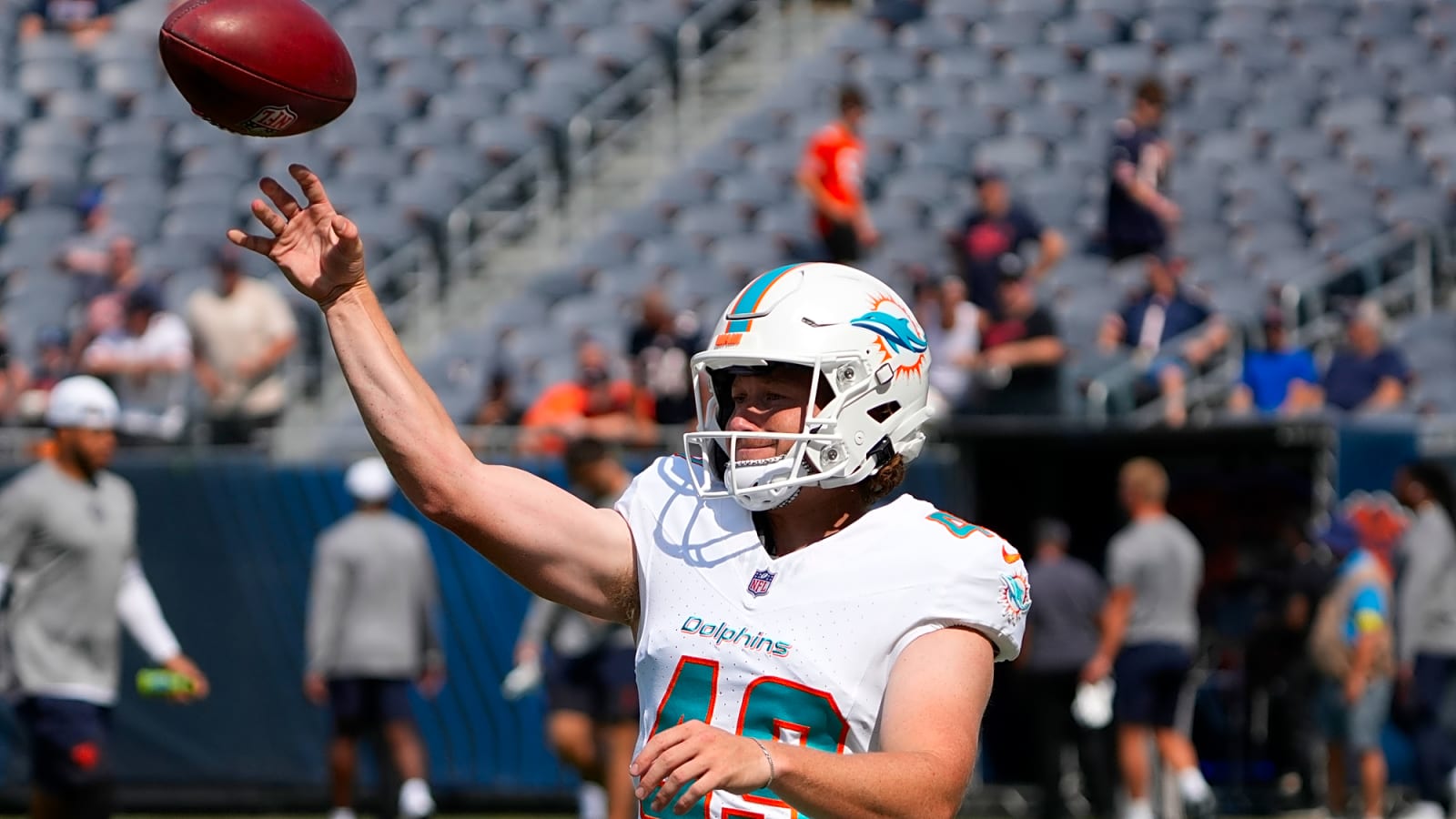 Dolphins waive record-setting punter, sign veteran CB