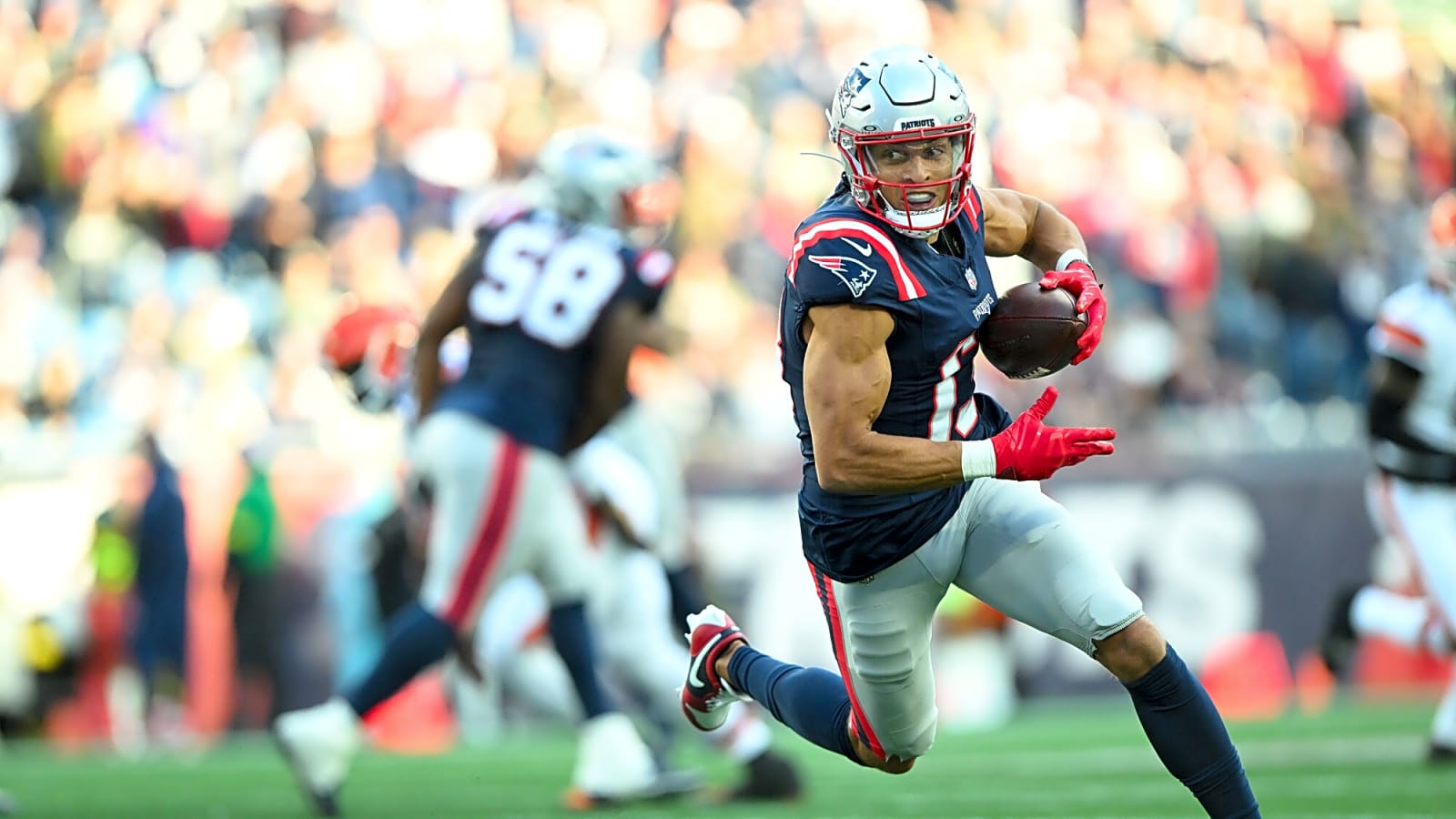 Patriots Awarded Mack Hollins $400k Incentive Despite Missing Benchmark