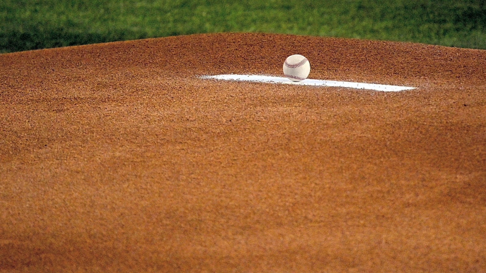 UNLV baseball rolls into road trip with offense humming