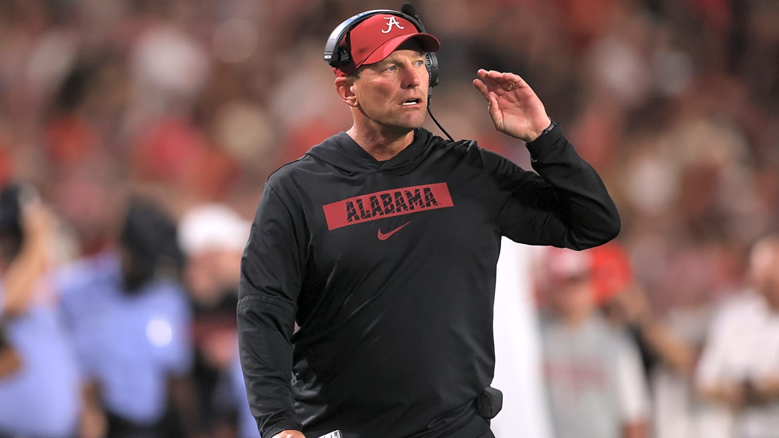 Eli Drinkwitz asks Kalen DeBoer if he will wear black hoodie for Alabama vs. Missouri