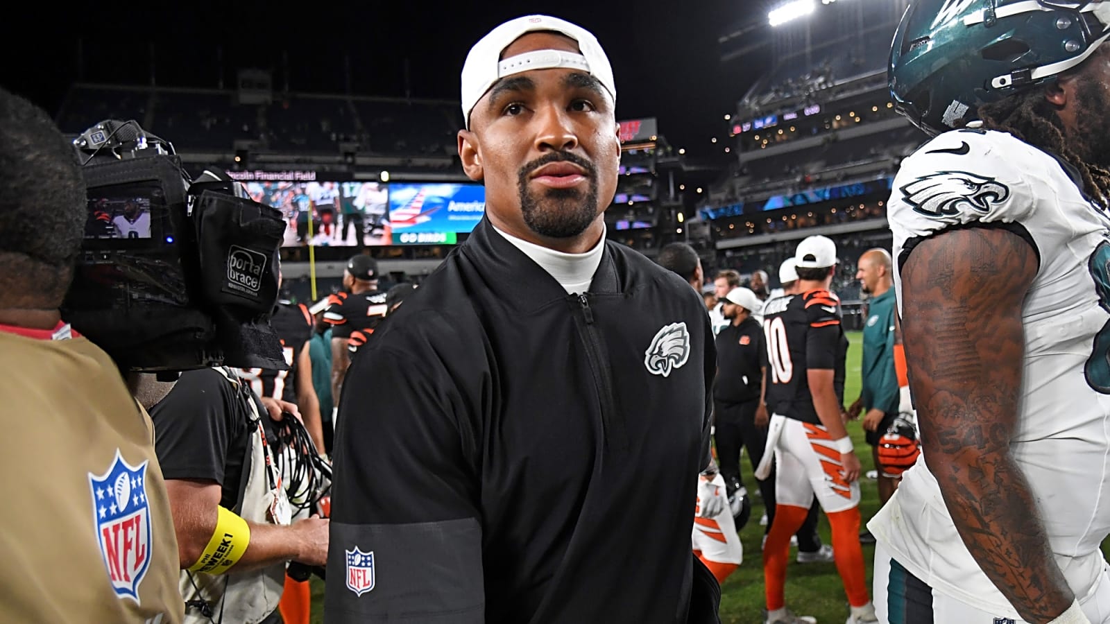 Eagles&#39; QB1 Discusses His Training Camp Evolution