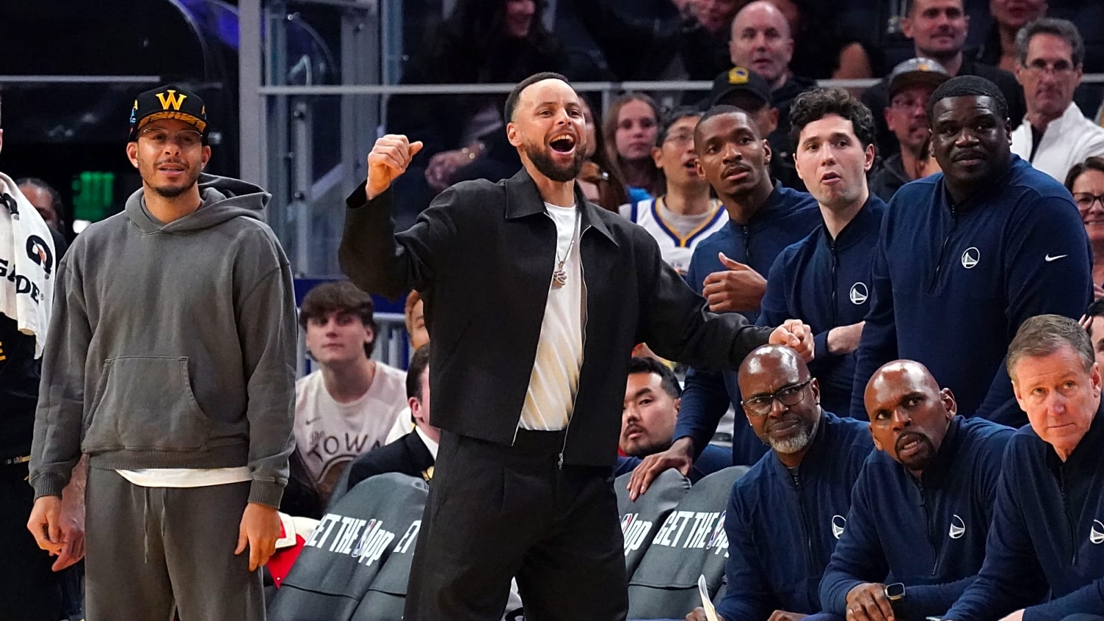 Fans wish Stephen Curry a happy 38th birthday 