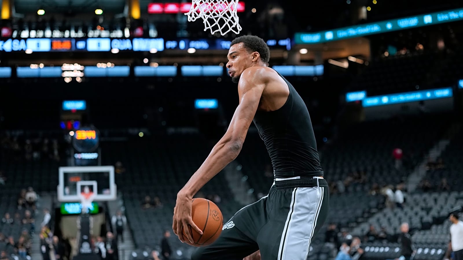 Victor Wembanyama gets dunked on by an unlikely player