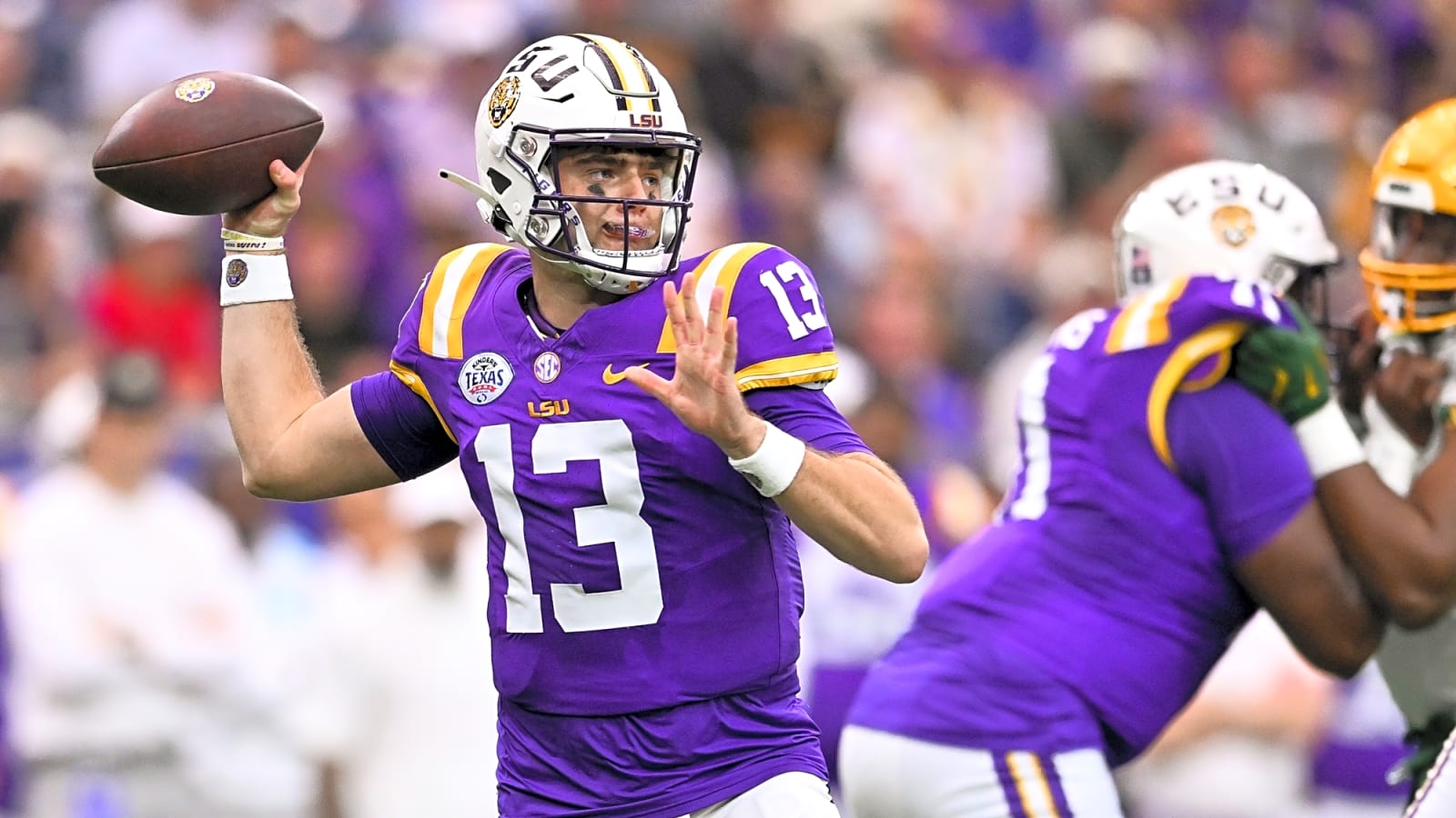 Analyst believes this SEC QB can be the best in the country
