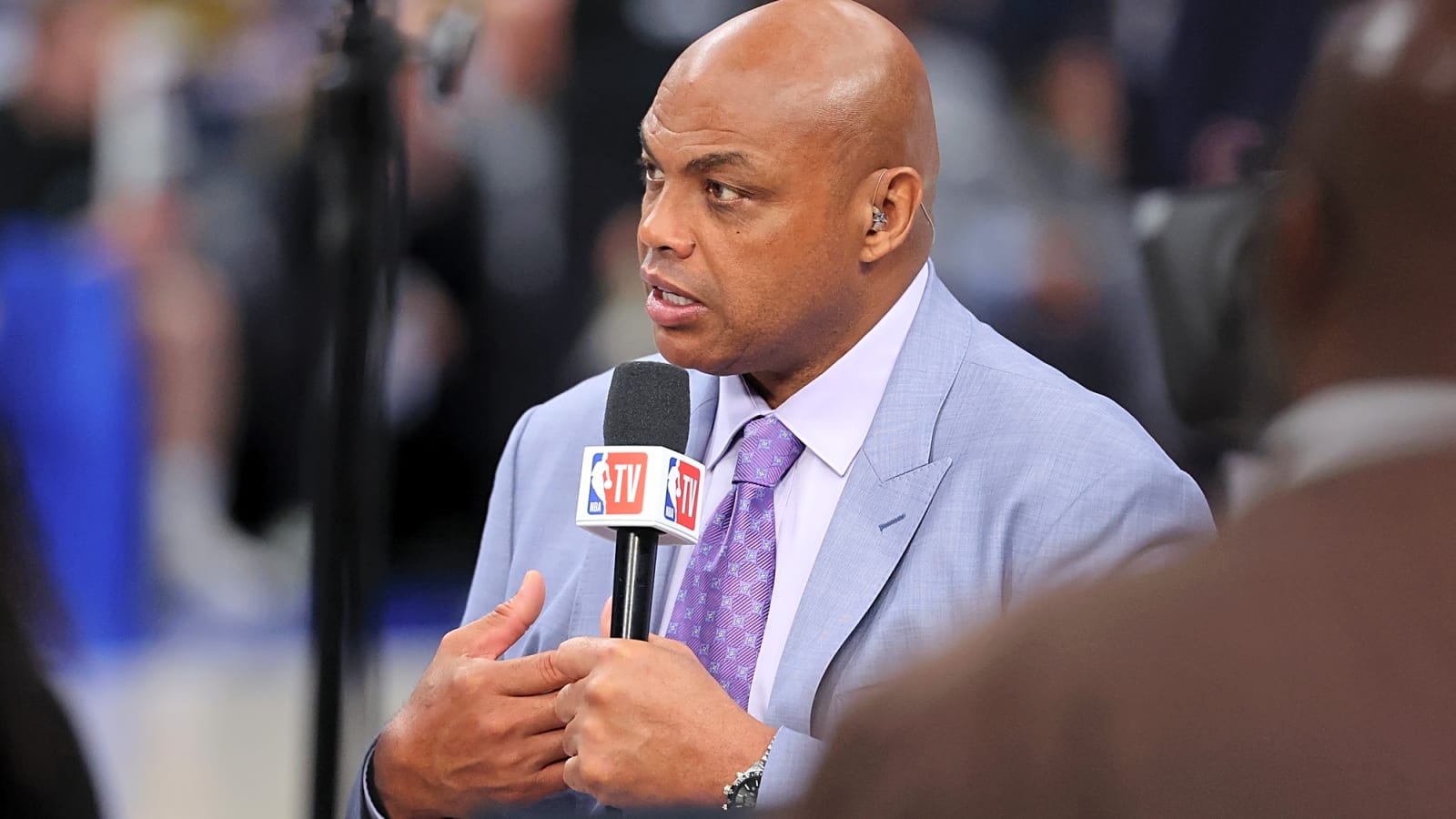 Having Proclaimed Undertaker a Poor Basketball Player, Charles Barkley Also Undermined Spike Lee’s Game